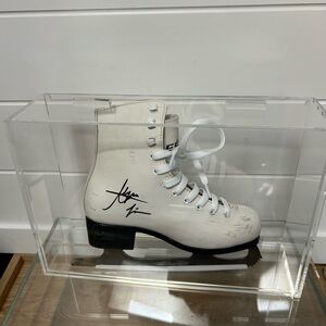 Alysa Liu Autographed Beckett Authentic Skate in Display Case Milano Cortina